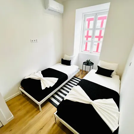 Luxury Flat In Lisbon, Ideal For Tourists Апартаменты