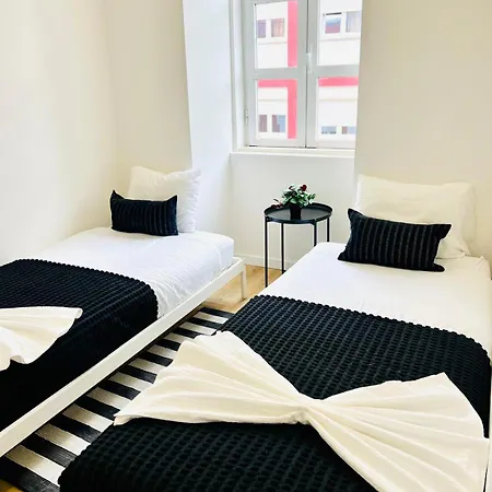 Luxury Flat In Lisbon, Ideal For Tourists Апартаменты
