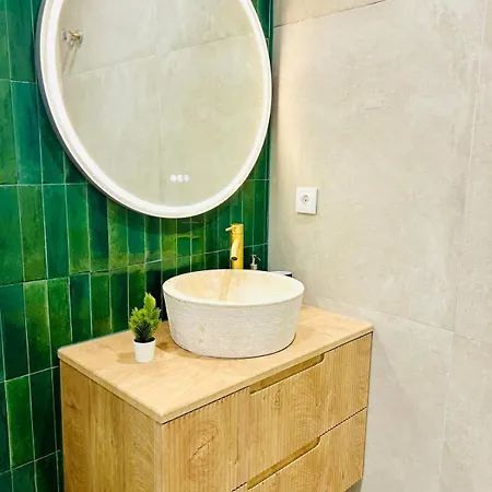 Luxury Flat In Lisbon, Ideal For Tourists * Лиссабон
