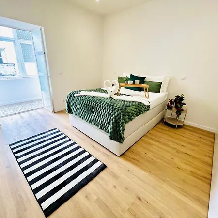 Luxury Flat In Lisbon, Ideal For Tourists *