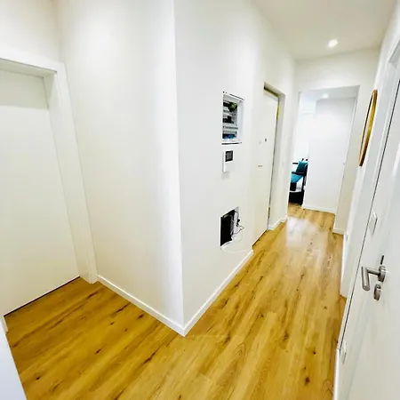 Апартаменты Luxury Flat In Lisbon, Ideal For Tourists Лиссабон