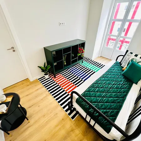 Luxury Flat In Lisbon, Ideal For Tourists * Лиссабон