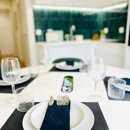 Luxury Flat In Lisbon, Ideal For Tourists * Лиссабон