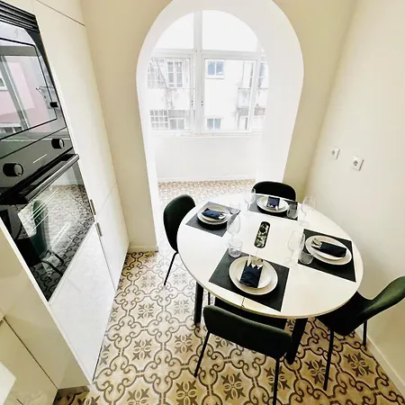 Luxury Flat In Lisbon, Ideal For Tourists Апартаменты Лиссабон