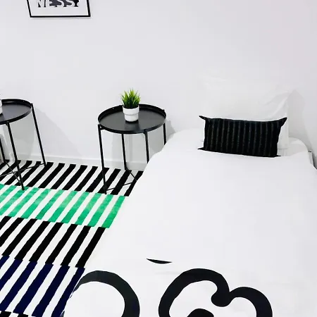 Апартаменты Luxury Flat In Lisbon, Ideal For Tourists *