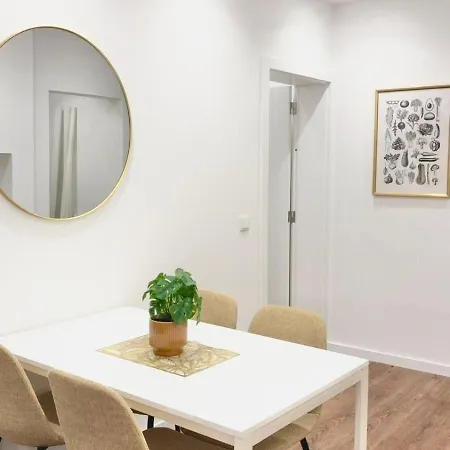 Luxury Flat In Lisbon, Ideal For Tourists * Лиссабон
