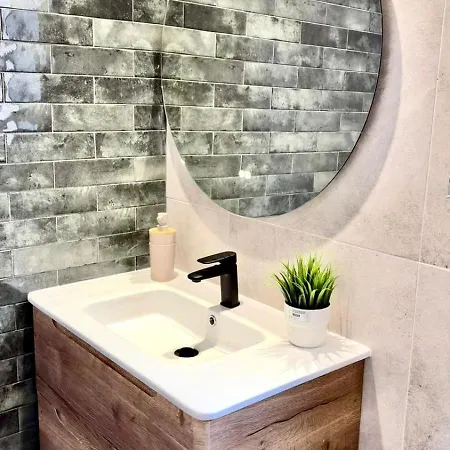 Luxury Flat In Lisbon, Ideal For Tourists Лиссабон