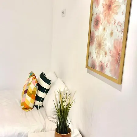 Luxury Flat In Lisbon, Ideal For Tourists *